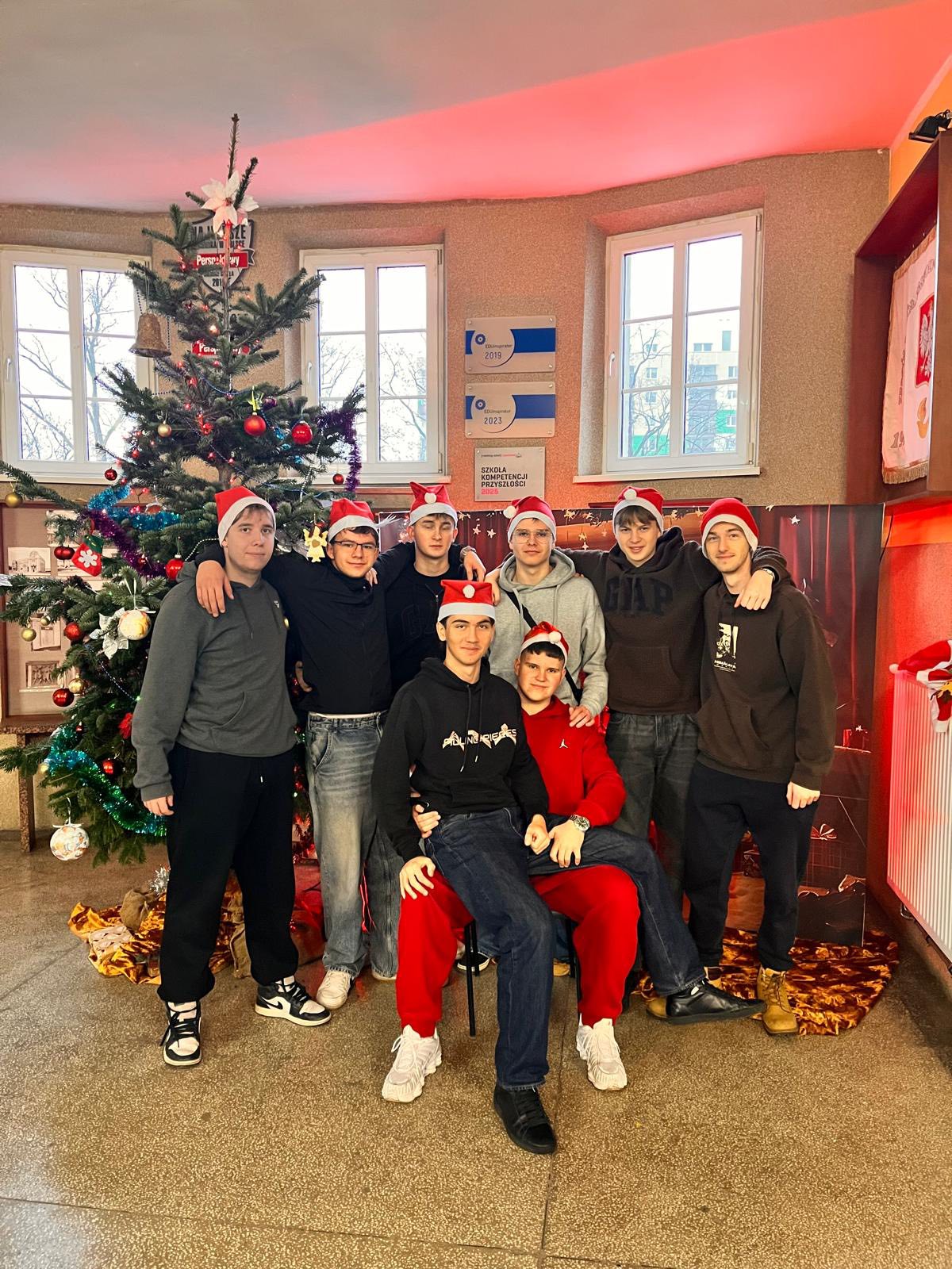 Mikołajki 2025, Zespół Szkół Politechnicznych w Głogowie