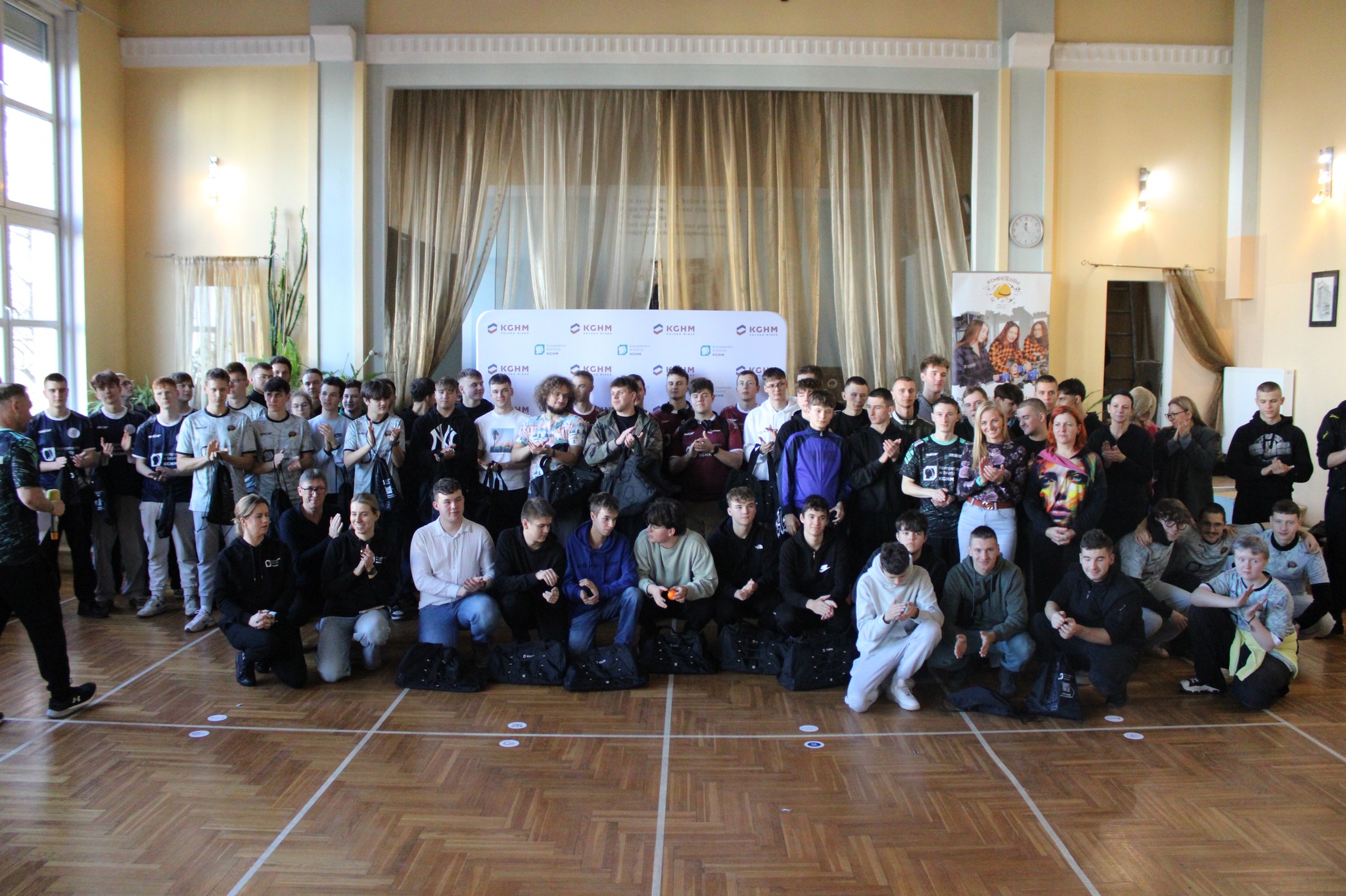 Skrzynia Zodiaka i pierwsza pomoc &ndash; poniedziałkowa fotorelacja, Zesp&oacute;ł Szk&oacute;ł Politechnicznych w Głogowie