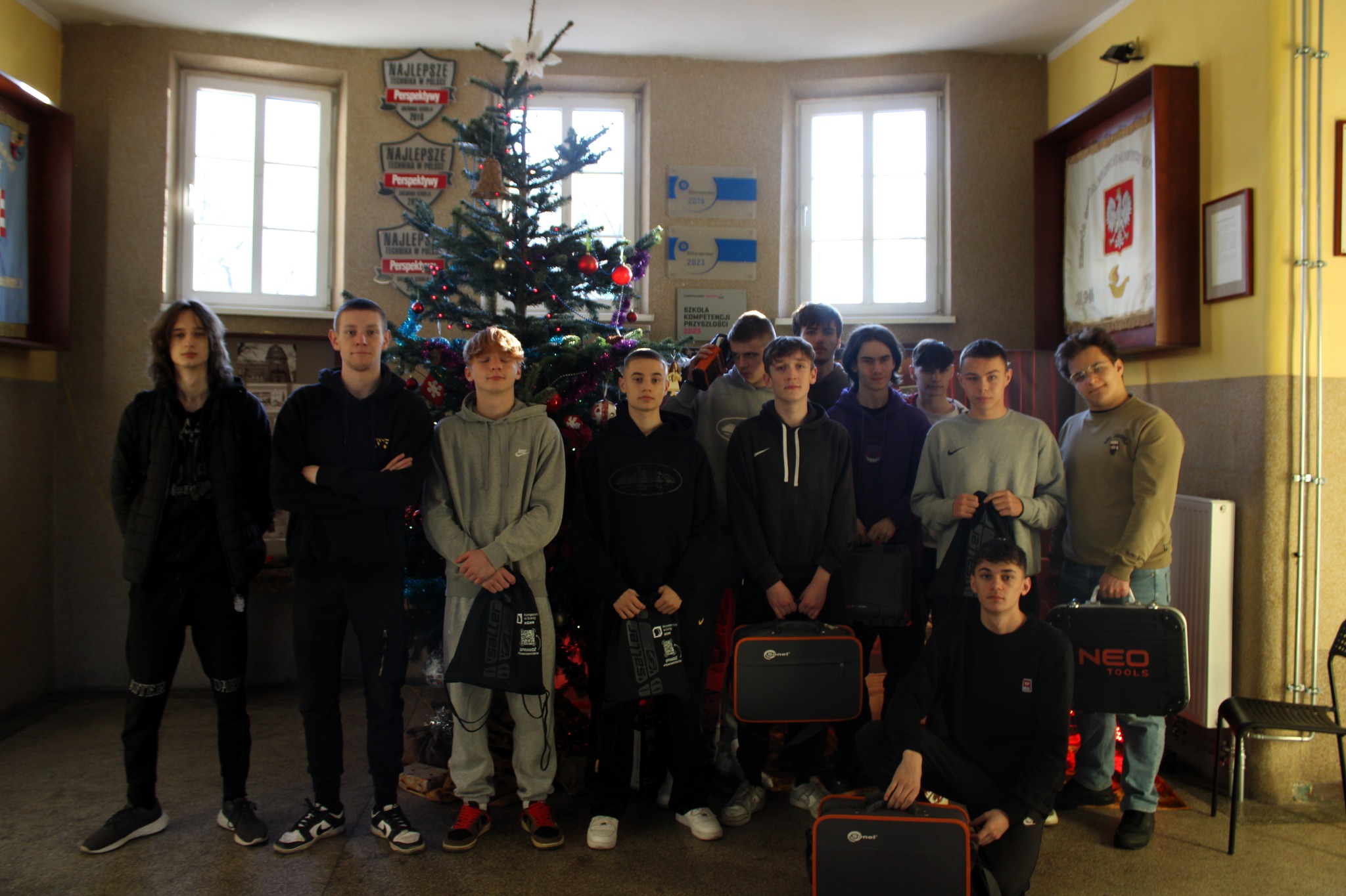 Narzędzia poszły w ruch &ndash; świąteczne testy 3e, Zesp&oacute;ł Szk&oacute;ł Politechnicznych w Głogowie