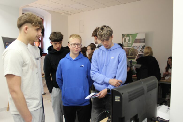 Targi edukacyjne EDUPANS 2026, Zesp&oacute;ł Szk&oacute;ł Politechnicznych w Głogowie